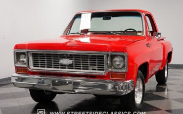Chevrolet-C-10-1973-Pickup-Truck-18