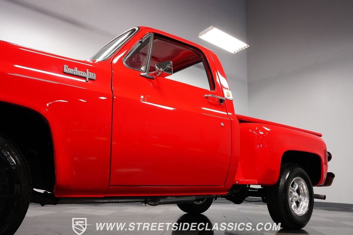 Chevrolet-C-10-1973-Pickup-Truck-22