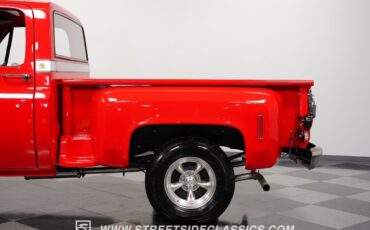 Chevrolet-C-10-1973-Pickup-Truck-24