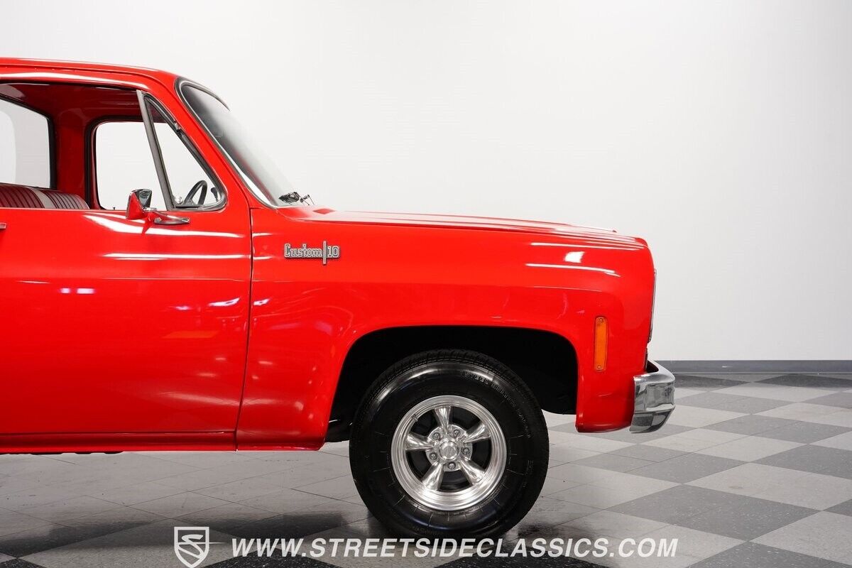 Chevrolet-C-10-1973-Pickup-Truck-30