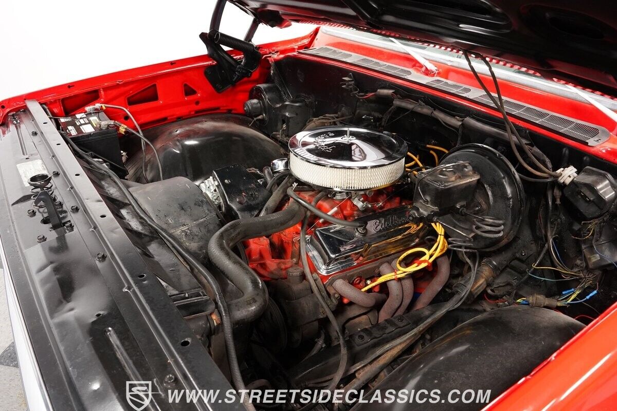 Chevrolet-C-10-1973-Pickup-Truck-32