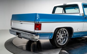 Chevrolet-C-10-1973-Pickup-Truck-4