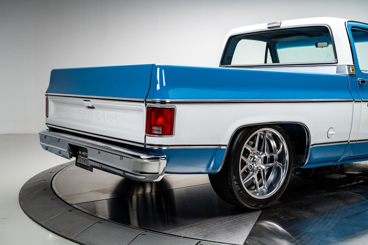 Chevrolet-C-10-1973-Pickup-Truck-4