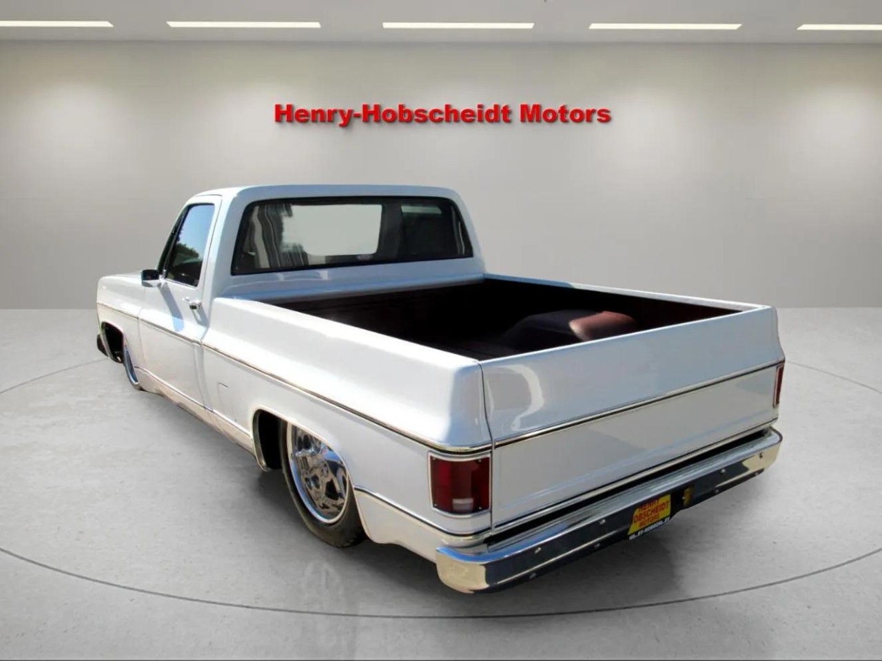 Chevrolet-C-10-1974-Classic-Car-19