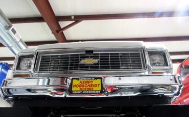 Chevrolet-C-10-1974-Classic-Car-22