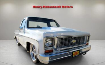 Chevrolet-C-10-1974-Classic-Car-7
