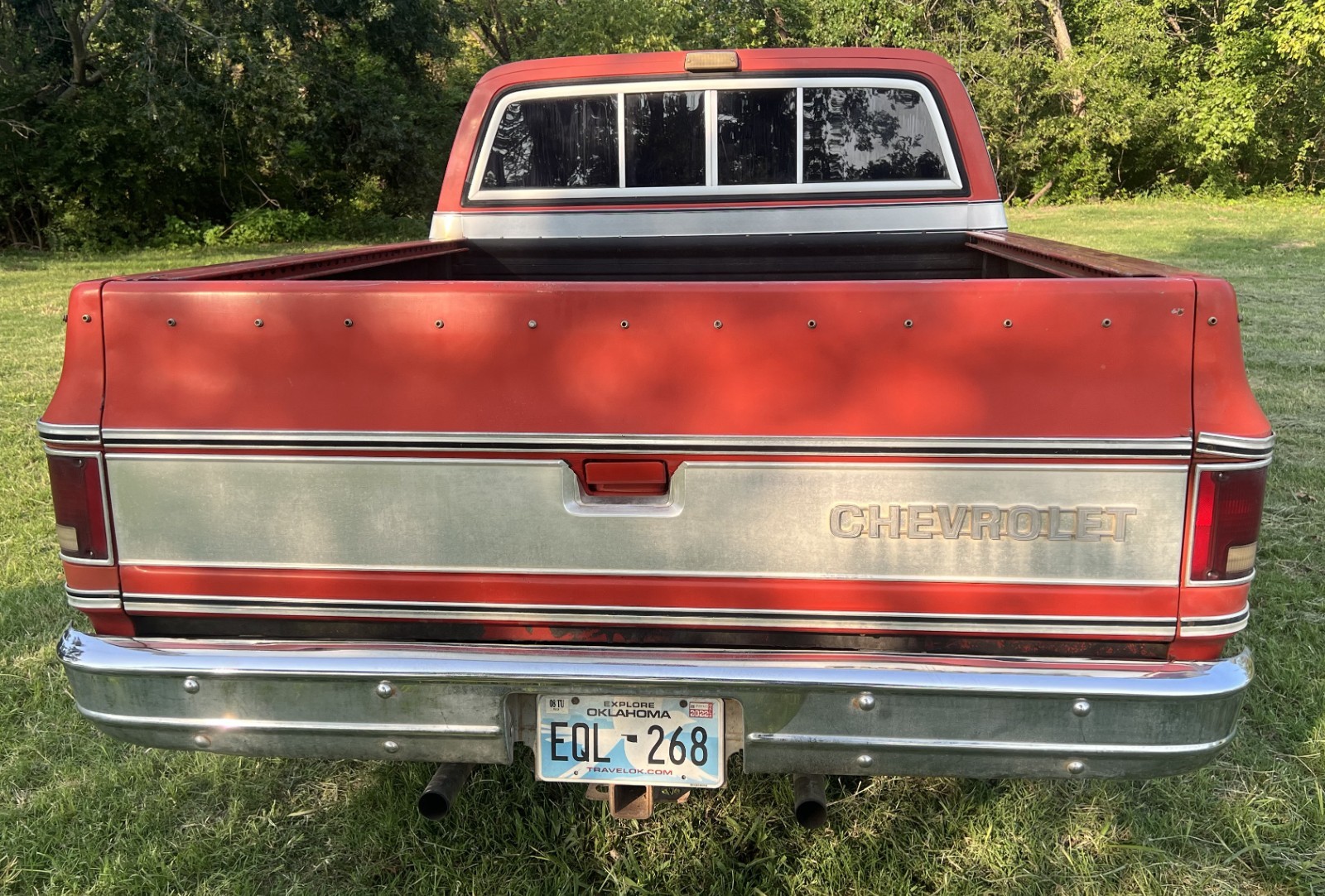 Chevrolet-C-10-1980-Standard-Cab-Pickup-2