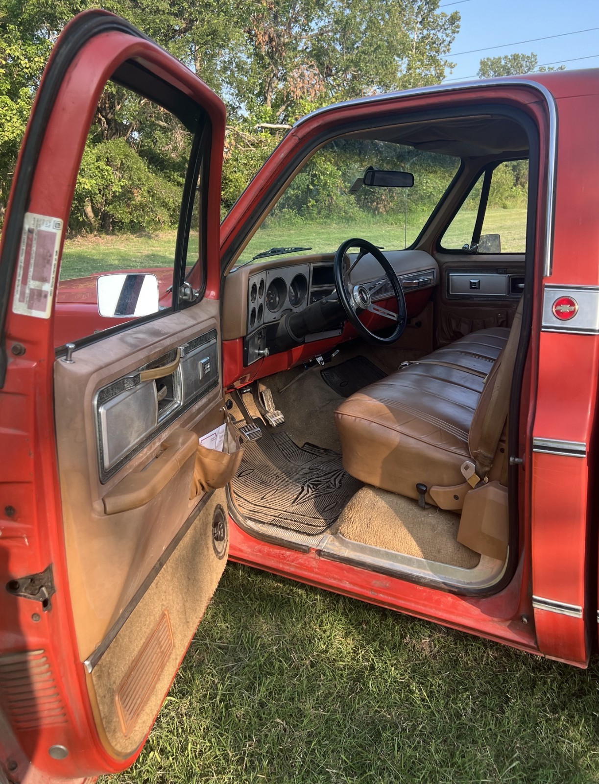 Chevrolet-C-10-1980-Standard-Cab-Pickup-3