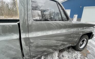 Chevrolet-C-10-1981-Standard-Cab-Pickup-22