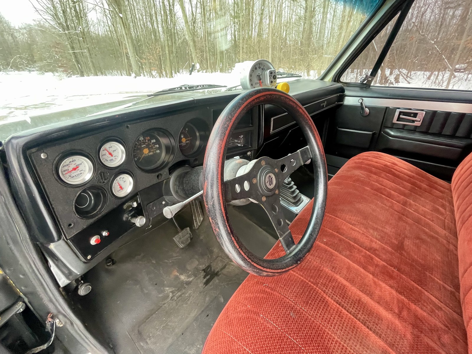 Chevrolet-C-10-1981-Standard-Cab-Pickup-37