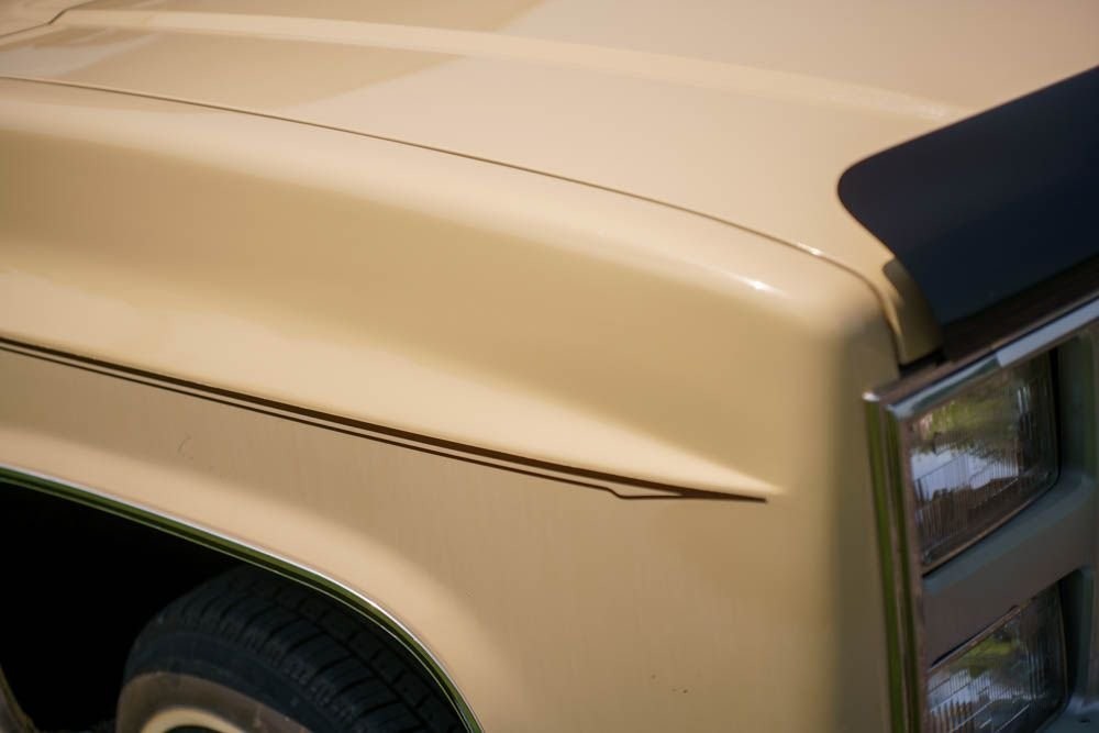 Chevrolet-C-10-1985-Standard-Cab-Pickup-38