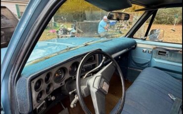 Chevrolet-C-10-1986-12