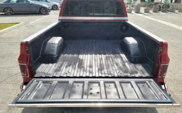 Chevrolet-C-10-1987-Pickup-Truck-9