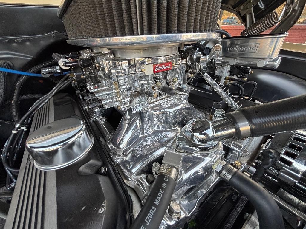 Chevrolet-C-10-502-V8-aluminum-heads-ac-700r4-Wilwood-brakes-air-1968-25