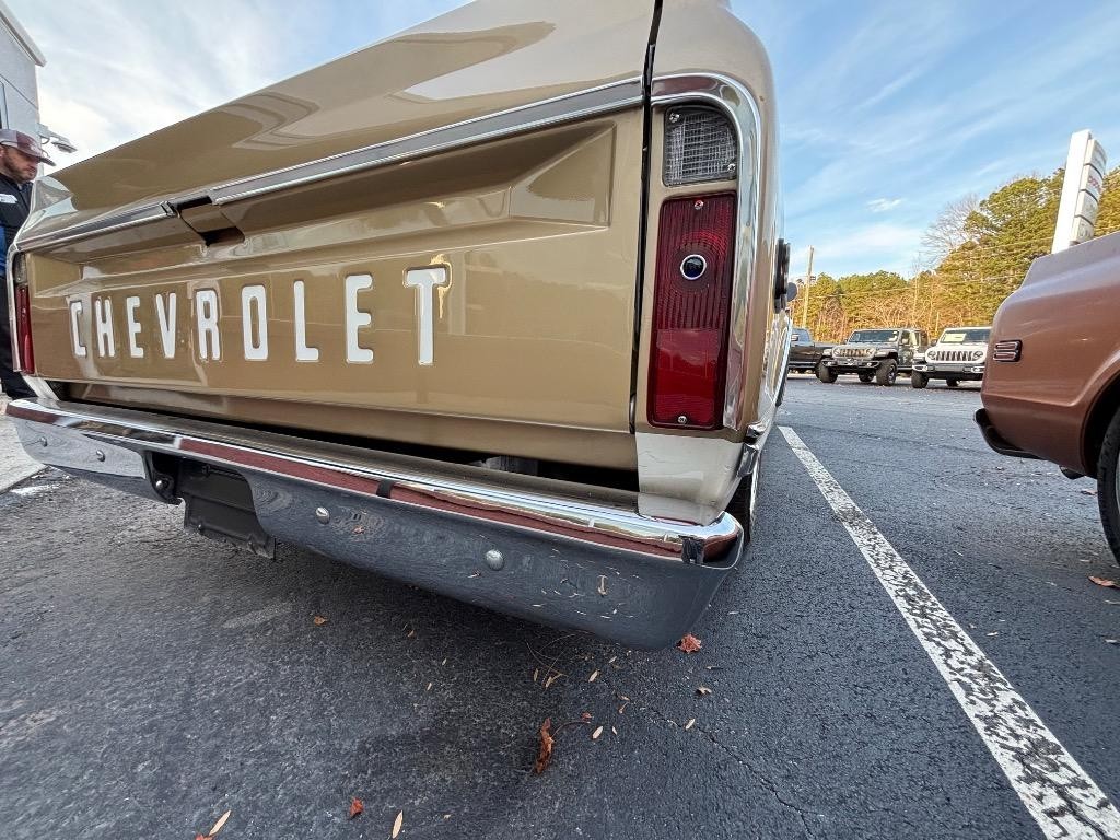 Chevrolet-C-10-502-V8-aluminum-heads-ac-700r4-Wilwood-brakes-air-1968-36