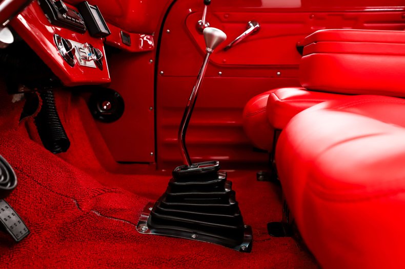 Chevrolet-C10-1955-Flame-Red-Red-28