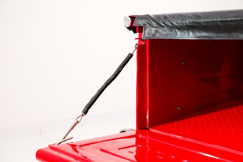 Chevrolet-C10-1955-Flame-Red-Red-40