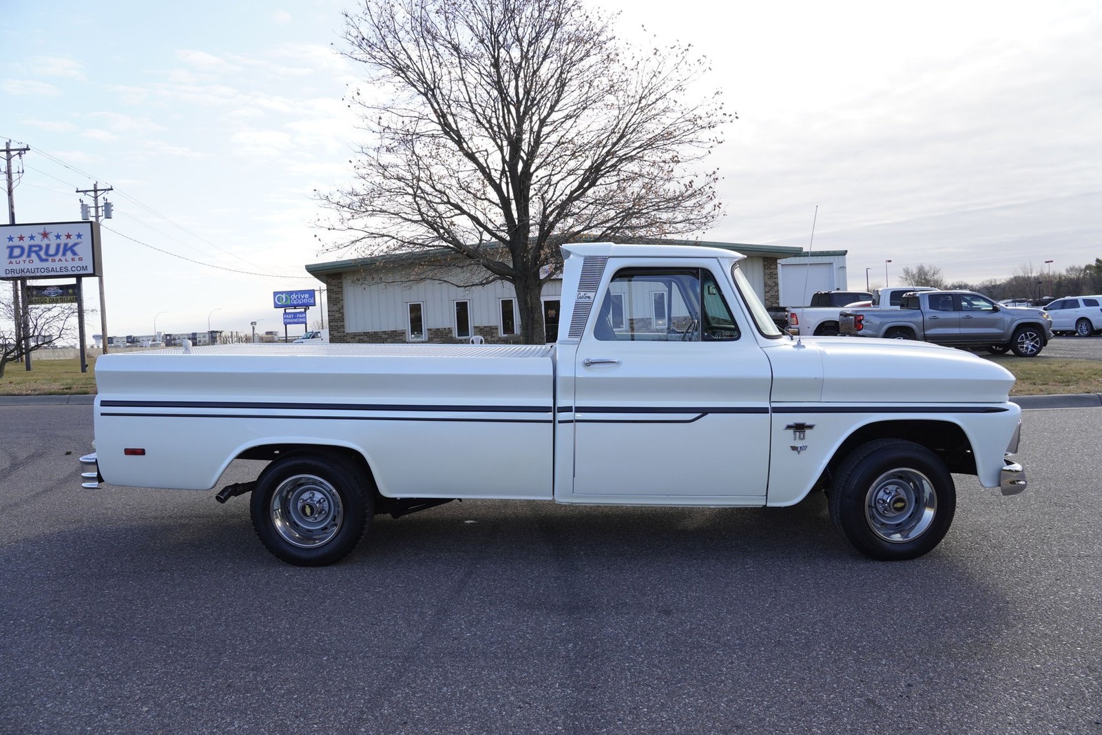 Chevrolet-C10-1964-Pickup-Truck-1