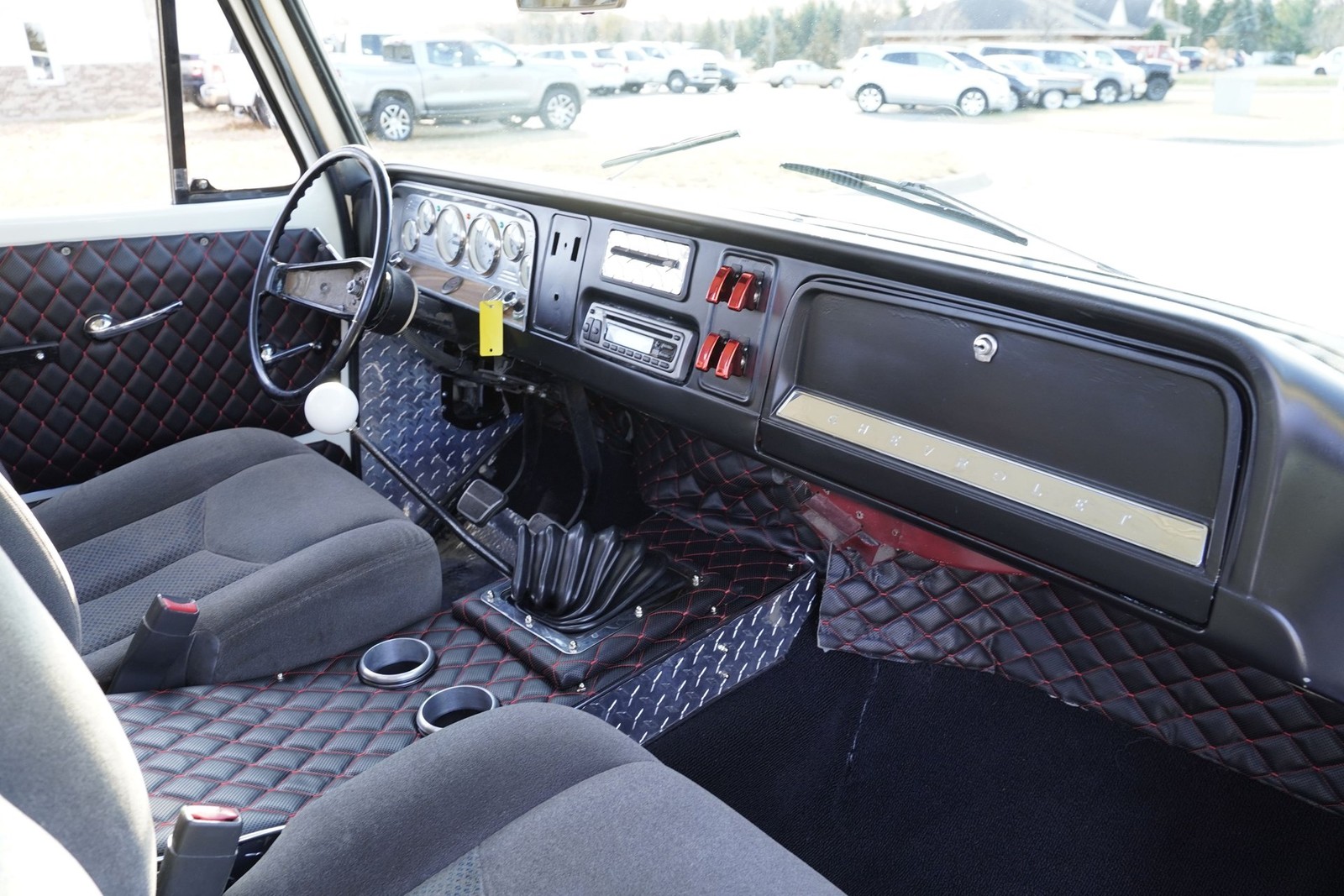 Chevrolet-C10-1964-Pickup-Truck-11