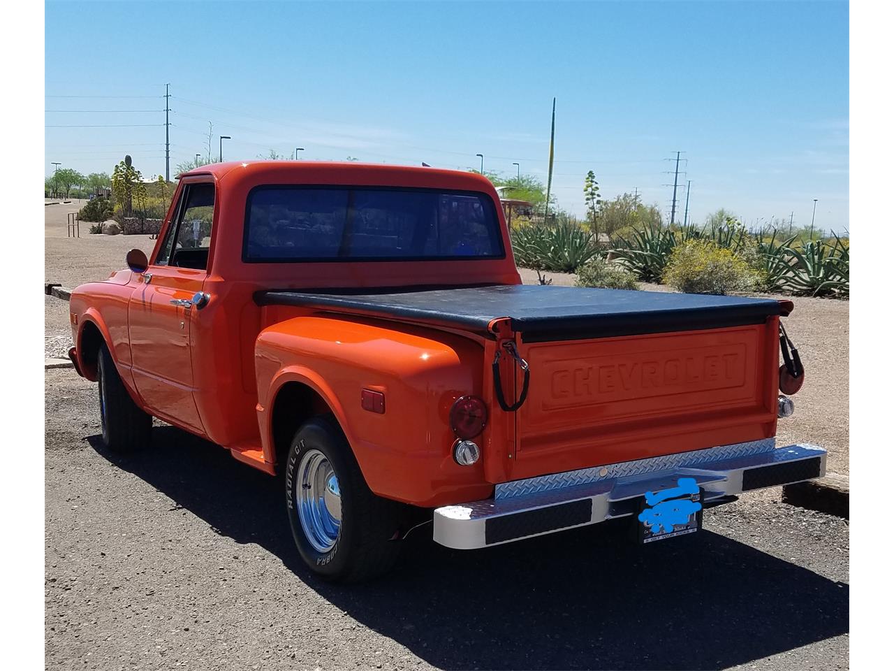 Chevrolet-C10-1968-Hugger-Orange-Black-and-Orange-5