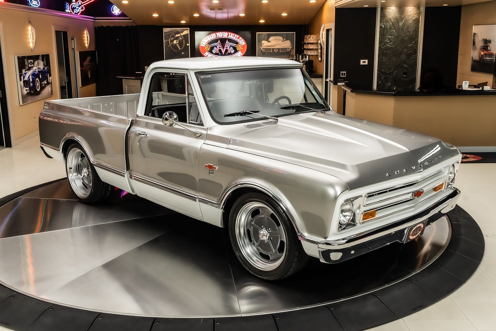 Chevrolet-C10-1969-Pickup-Truck-10