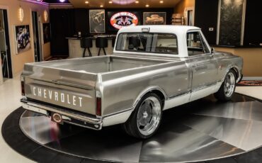 Chevrolet-C10-1969-Pickup-Truck-13