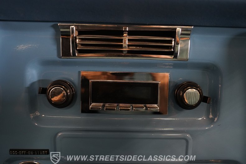 Chevrolet-C10-1972-Blue-Blue-43