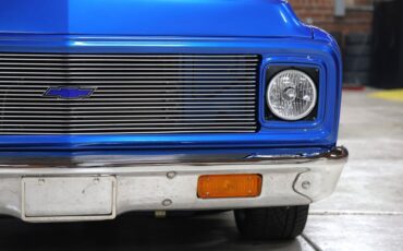 Chevrolet-C10-1972-Hyper-Blue-Metallic-Black-11