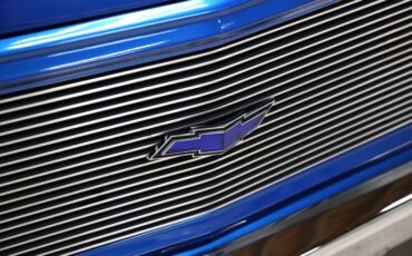 Chevrolet-C10-1972-Hyper-Blue-Metallic-Black-14