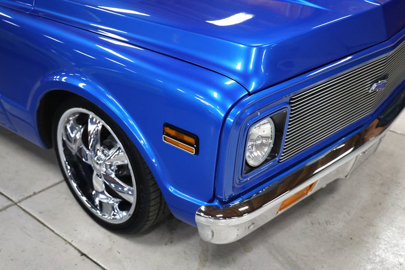 Chevrolet-C10-1972-Hyper-Blue-Metallic-Black-15