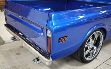 Chevrolet-C10-1972-Hyper-Blue-Metallic-Black-38