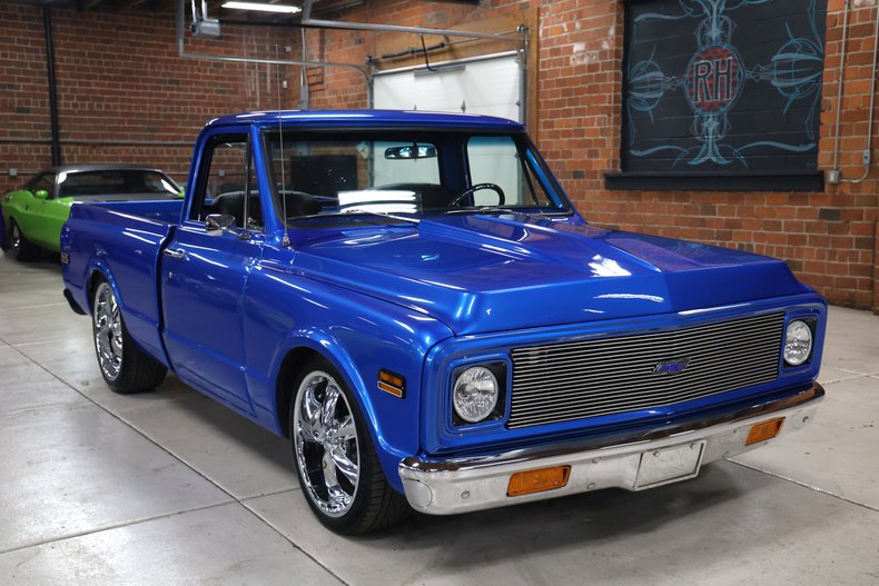 Chevrolet-C10-1972-Hyper-Blue-Metallic-Black-6