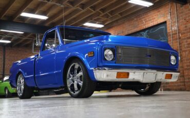 Chevrolet-C10-1972-Hyper-Blue-Metallic-Black-7