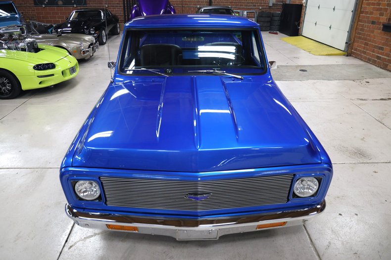 Chevrolet-C10-1972-Hyper-Blue-Metallic-Black-9