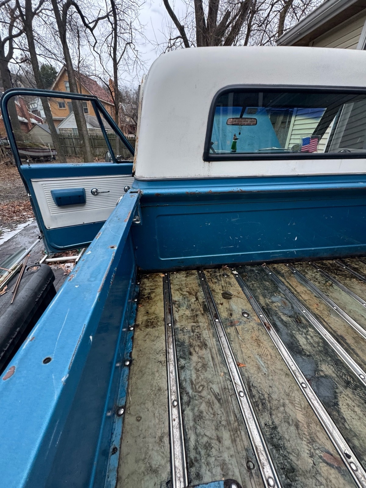 Chevrolet-C20K20-1967-10