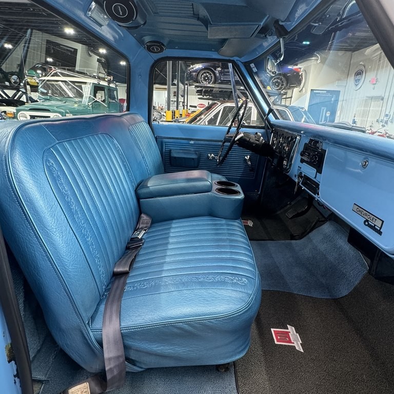 Chevrolet-CK-10-1969-5