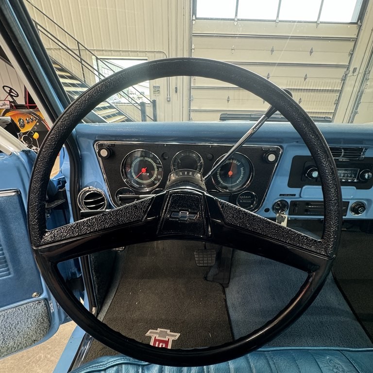 Chevrolet-CK-10-1969-7