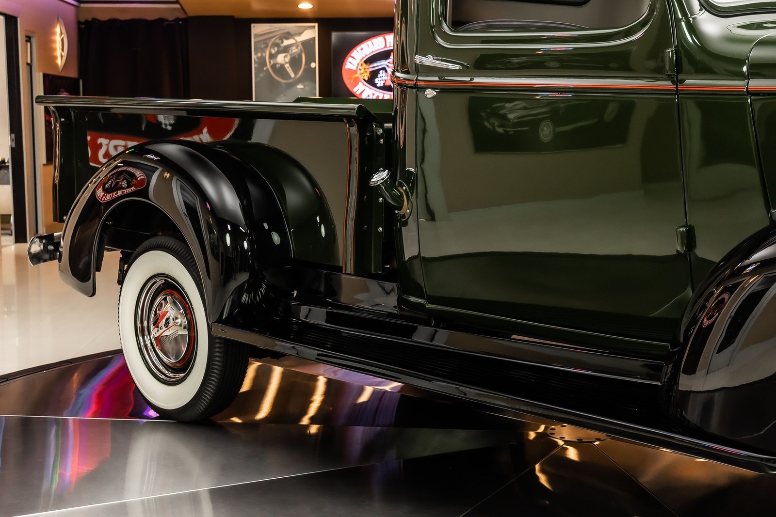 Chevrolet-CK-Pickup-1500-1945-Pickup-Truck-22