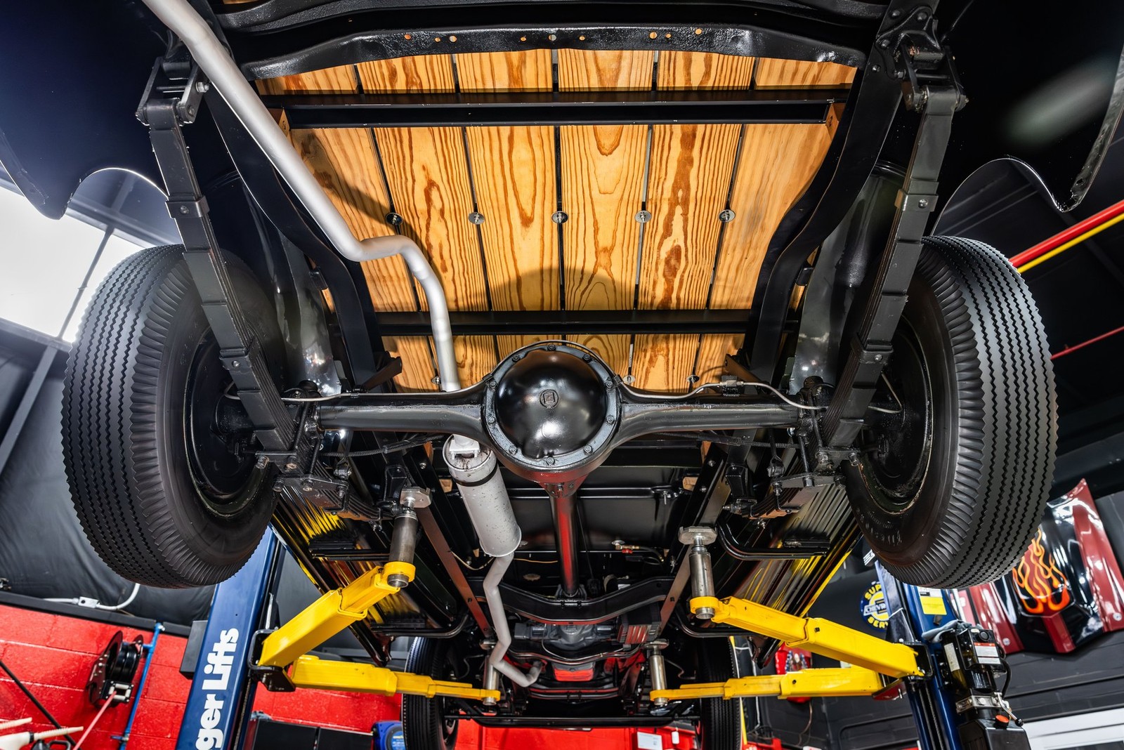 Chevrolet-CK-Pickup-1500-1945-Pickup-Truck-4