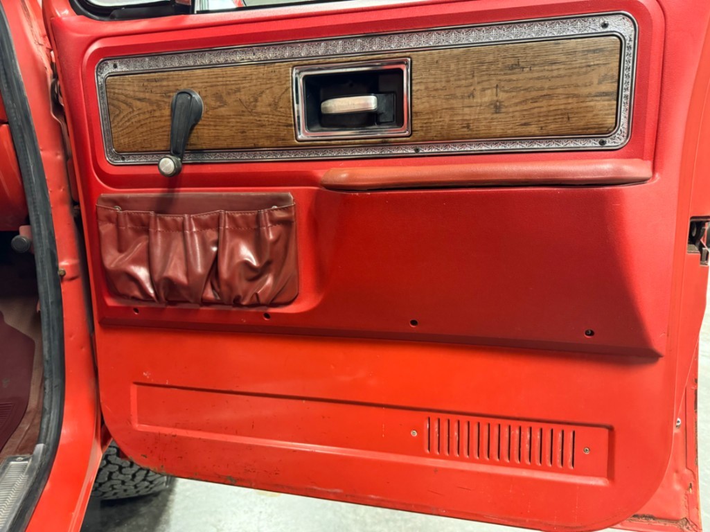 Chevrolet-CK-Pickup-1500-1977-Standard-Cab-Pickup-9