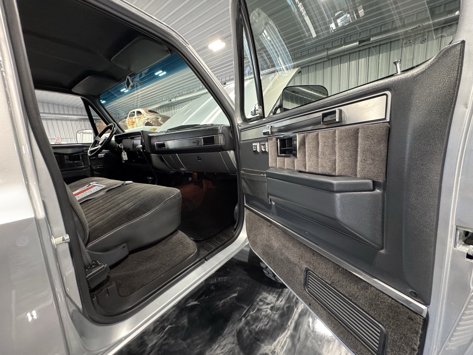 Chevrolet-CK-Pickup-1500-1985-10