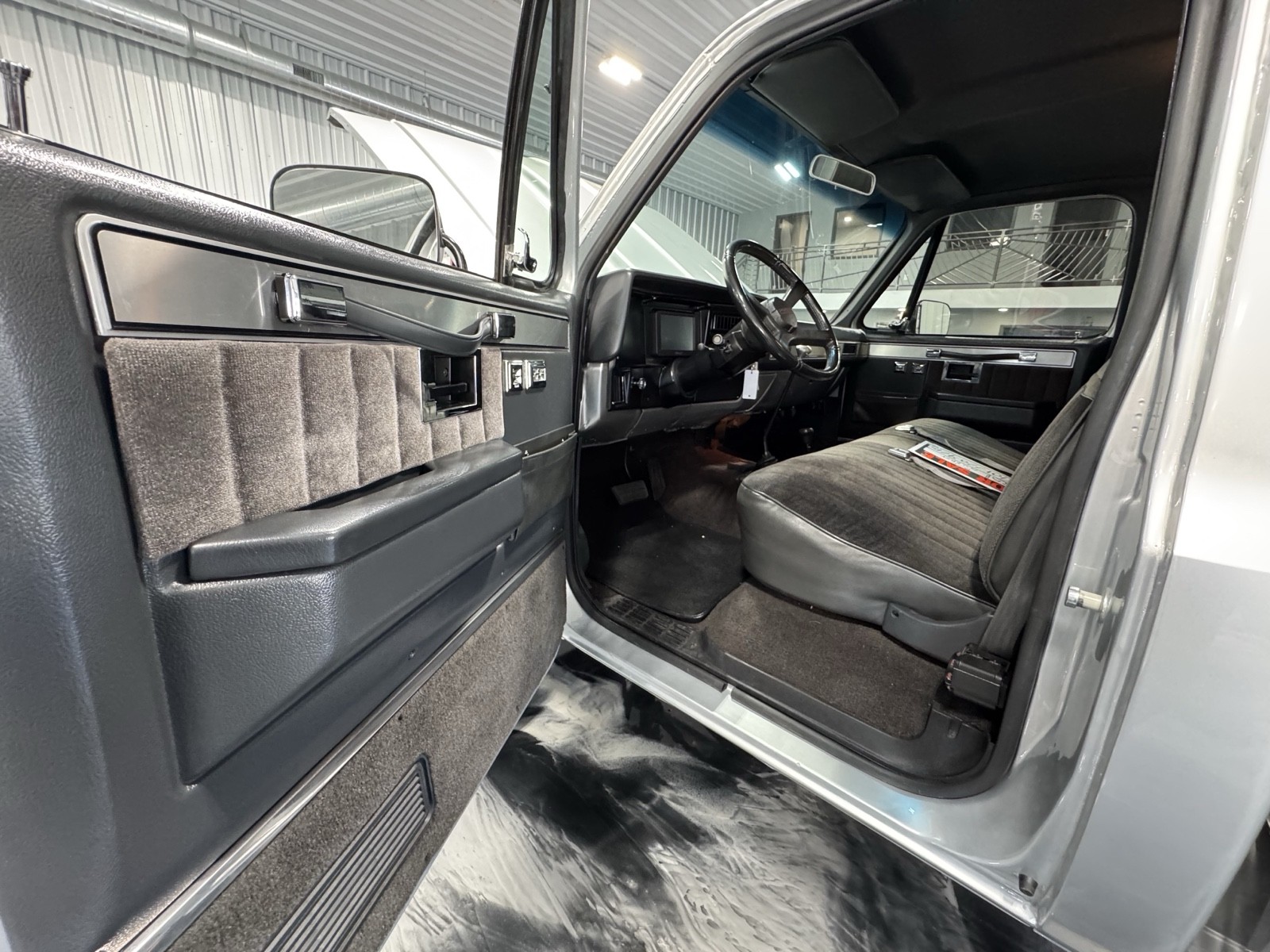 Chevrolet-CK-Pickup-1500-1985-7