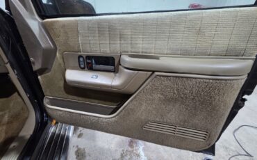 Chevrolet-CK-Pickup-3500-1994-8