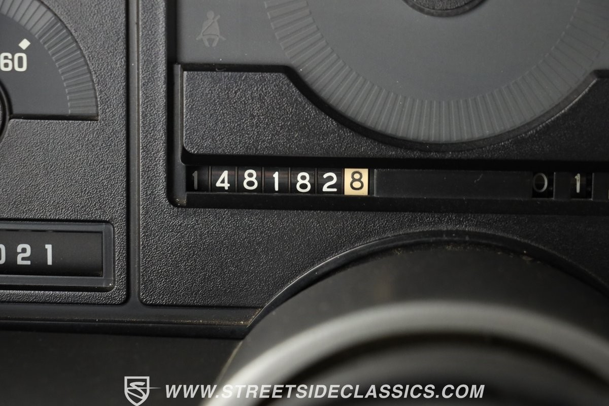 Chevrolet-CK-Pickup-3500-1994-Pickup-Truck-37