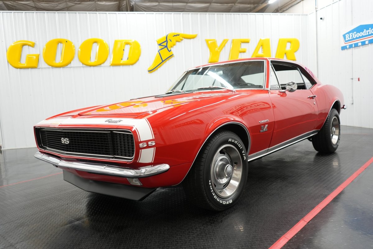 Chevrolet-Camaro-1967-1