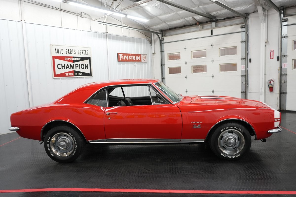 Chevrolet-Camaro-1967-17