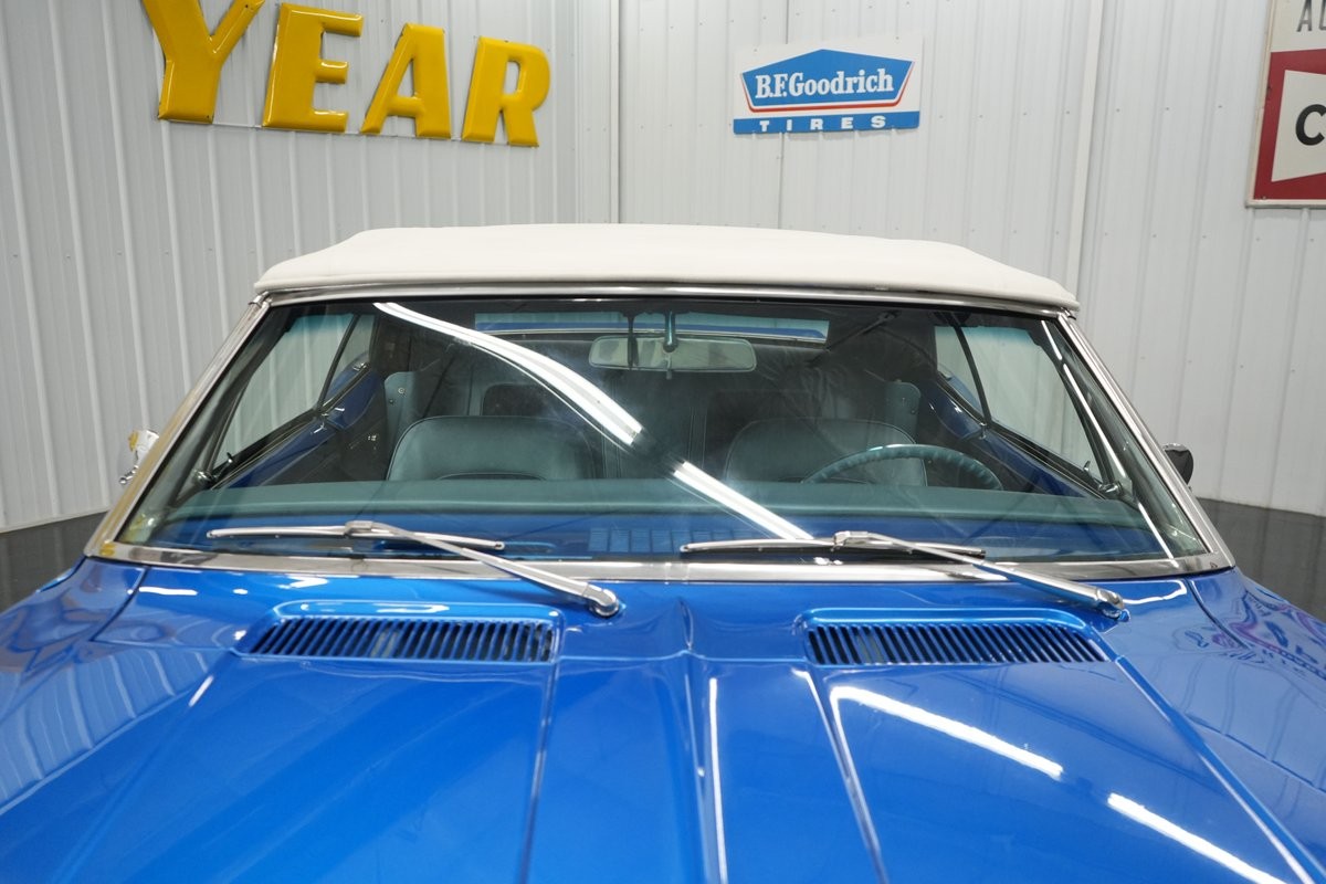 Chevrolet-Camaro-1967-26