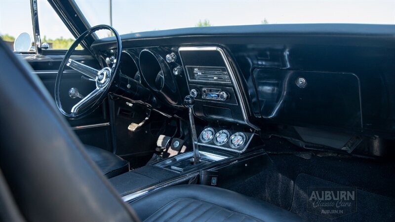 Chevrolet-Camaro-1967-26