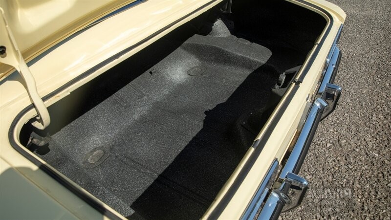 Chevrolet-Camaro-1967-28