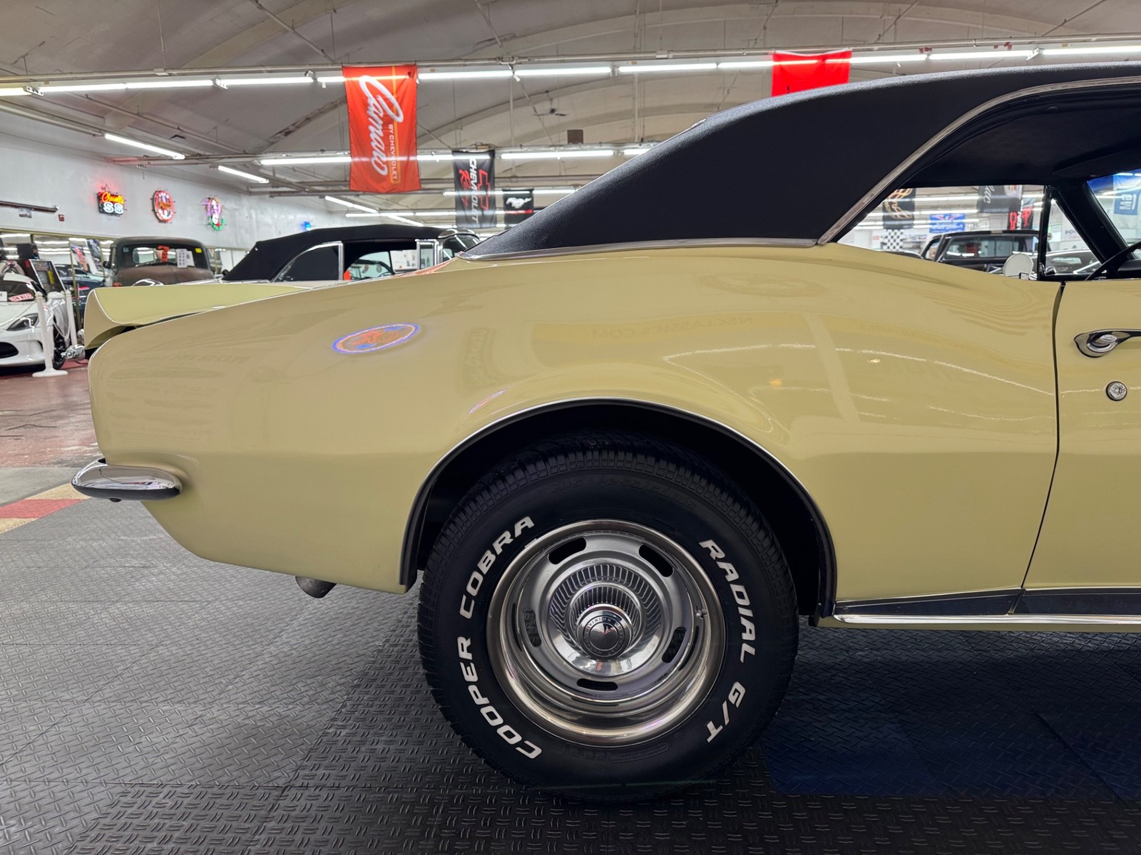 Chevrolet-Camaro-1967-28